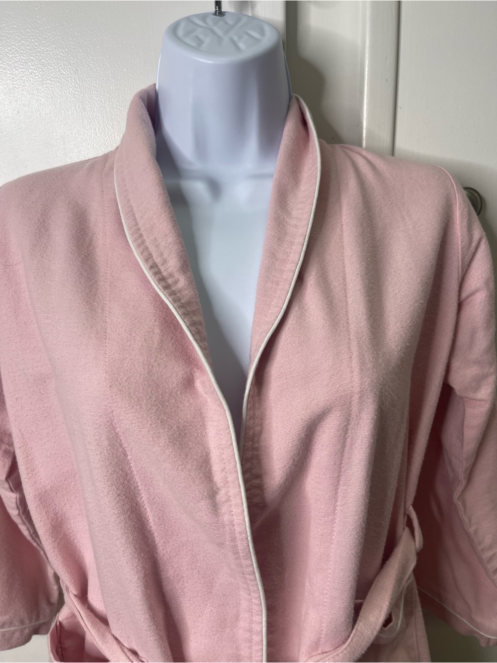 Petite Plume Kid's Flannel Robe Pink Cotton Blend Loungewear Bathrobe Size 7/8 - Picture 6 of 15